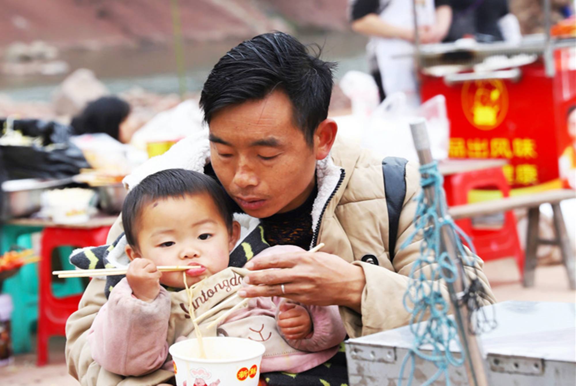 孩子|“养娃收入等级榜”出炉，看完感觉力不从心，你在哪一层？