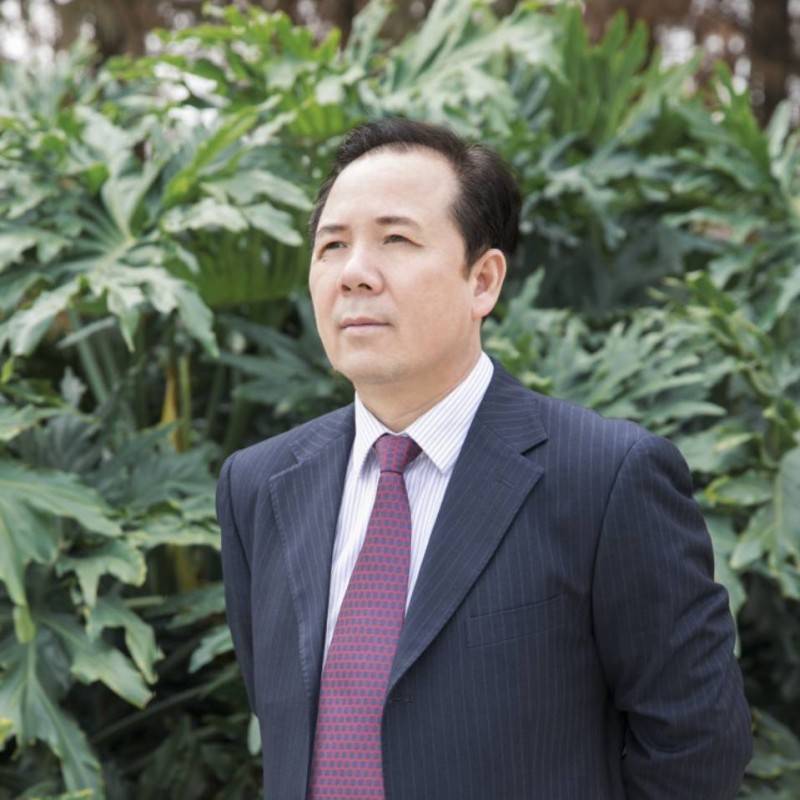 著名绘画家吕启明