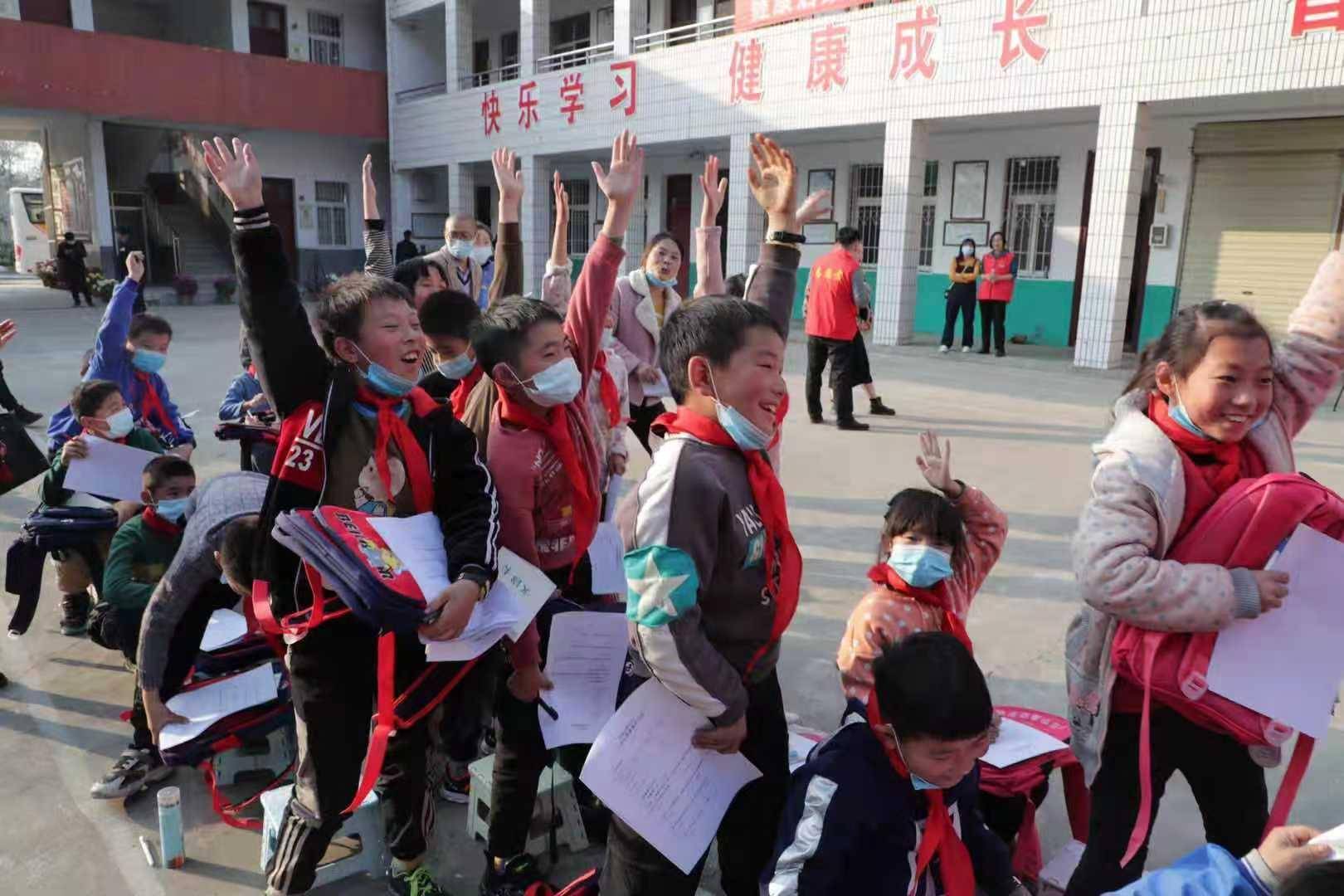 确山县|“健康启蒙山区行”志愿服务活动走进驻马店市确山县