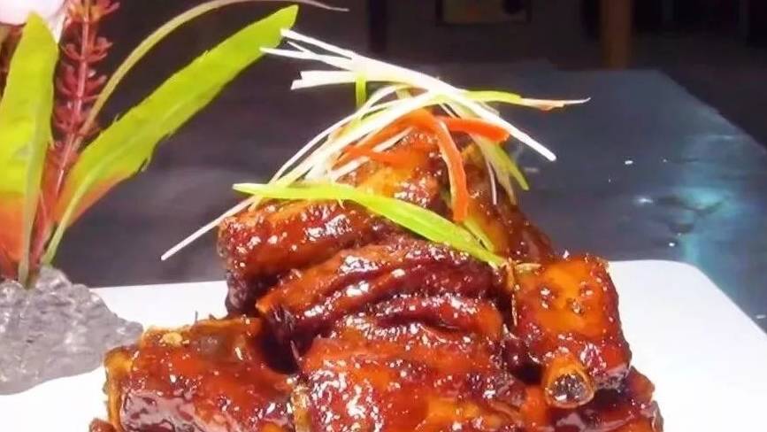 糖醋排骨做法孩子最爱吃 edff24f90674472baa5f88080aebad44.jpeg