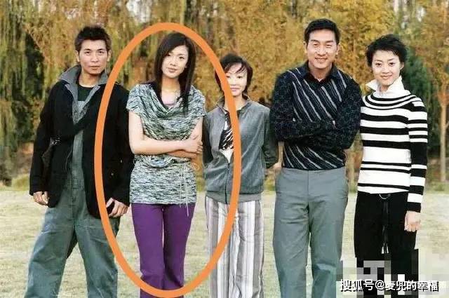 身高矮男演员 3a94fc2a6b694589b3522c1ad1c91e70.jpeg