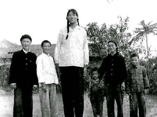 身高|世界上最高你知道几个？羡慕！四川14岁男孩身高创吉尼斯纪录