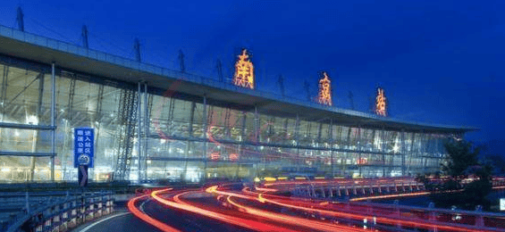 中国最美风景火车站 8f4a019f8cd14375b6269291b6811f46.png