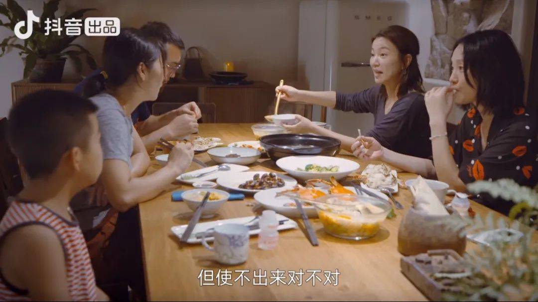 《很高兴认识你》:在纪实和综艺之间找平衡