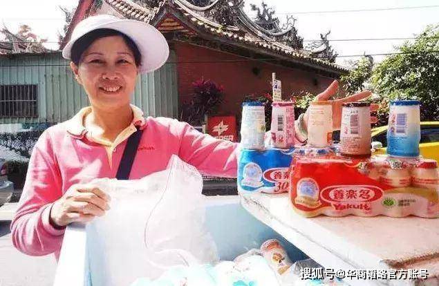 大妈|日本饮料每年从中国带走几十亿，全靠底薪十元一天中国大妈带货