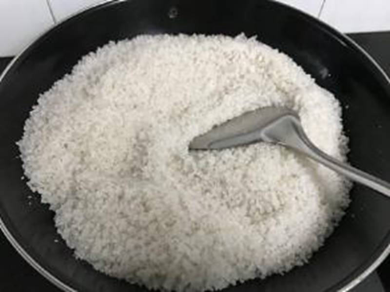 食用油过期怎么扔 88a17cd6abaf4ef9866e15566bcf6aeb.jpeg