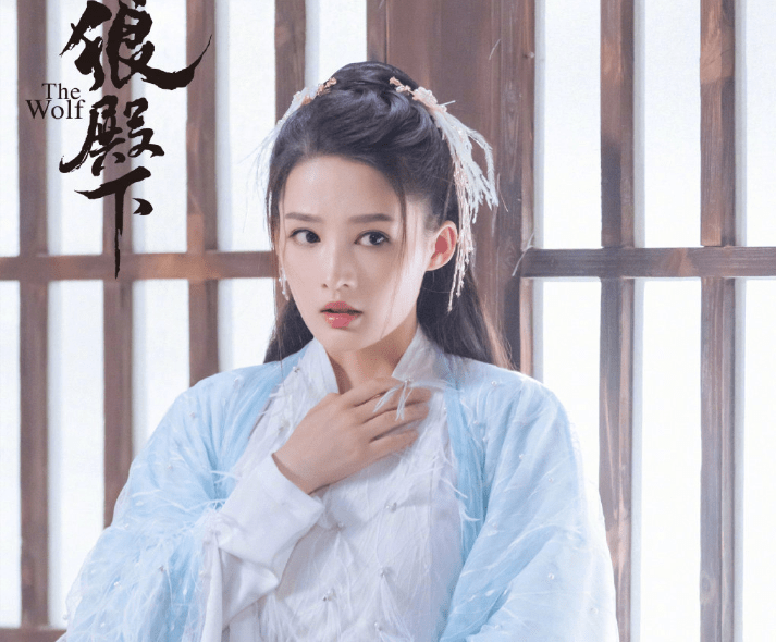 《狼殿下》主演卸妆,王大陆比想象中要白,宝娜确定有30岁?_手机搜狐网