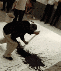 搞笑gif段子:十万元的车硬是开出了兰博基尼的感觉