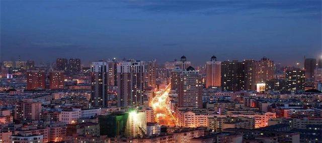 哈尔滨旅游经济总量_哈尔滨临空经济范围图(2)