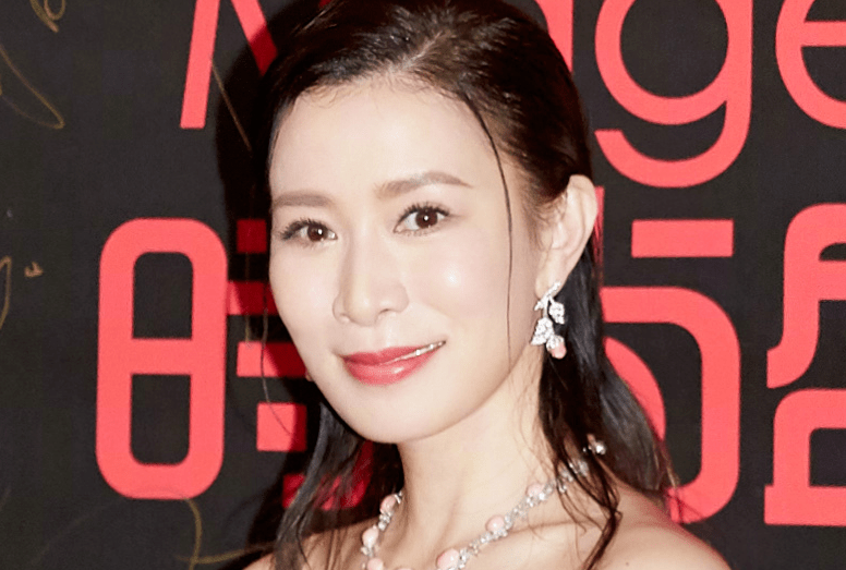 众明星评价关晓彤 8180ab3d0f374c4eb2cad802f1a29bc1.png