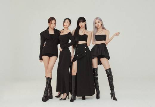韩国女团blackpink夺得美国hitmakers颁奖礼年度组合奖,成为了史上首