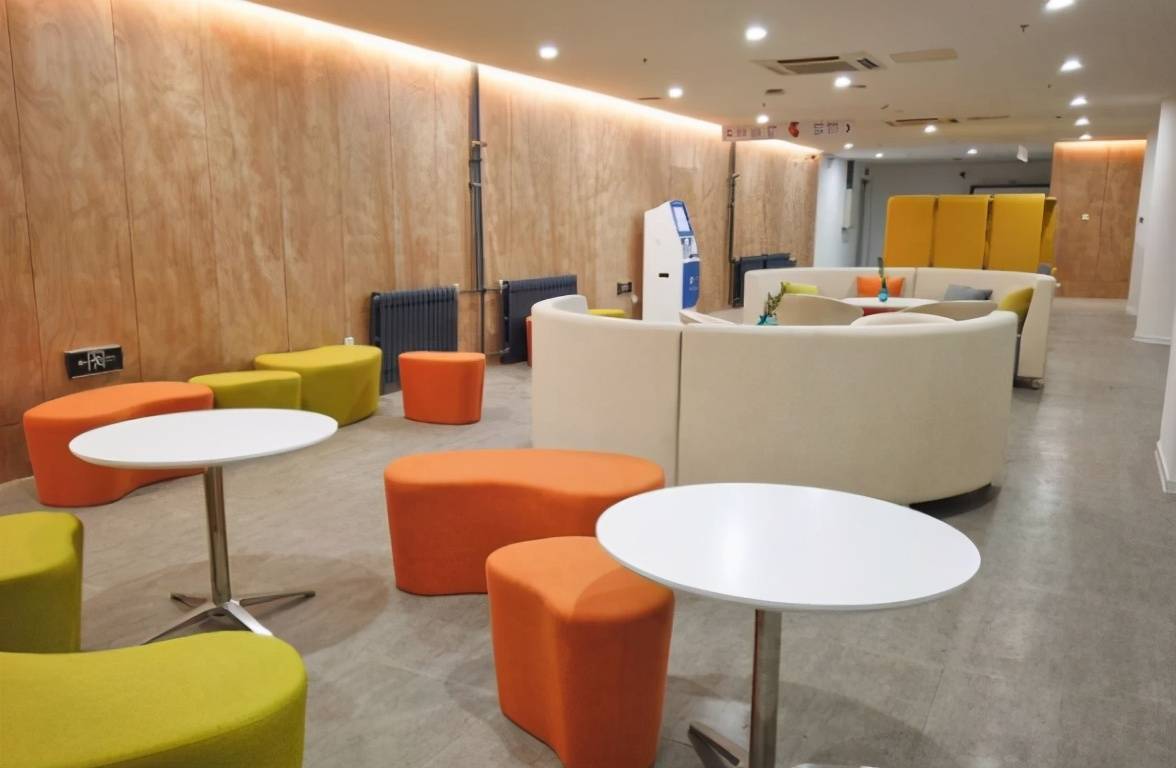 清华大学“超豪华”宿舍，住宿费只要1000多，学生：实在太羡慕了-搜狐大视野-搜狐新闻