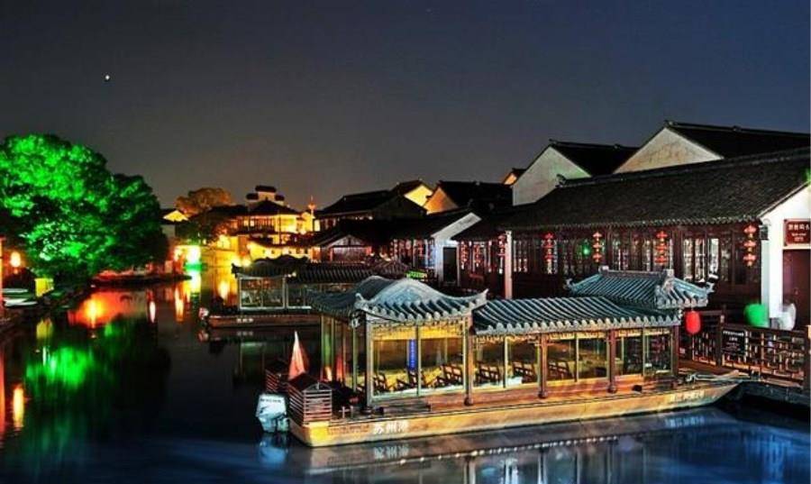 江苏苏州的五座知名古镇都是中国十大古镇