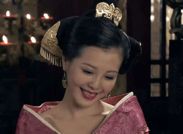 但此时的吕后,已是半老徐娘.