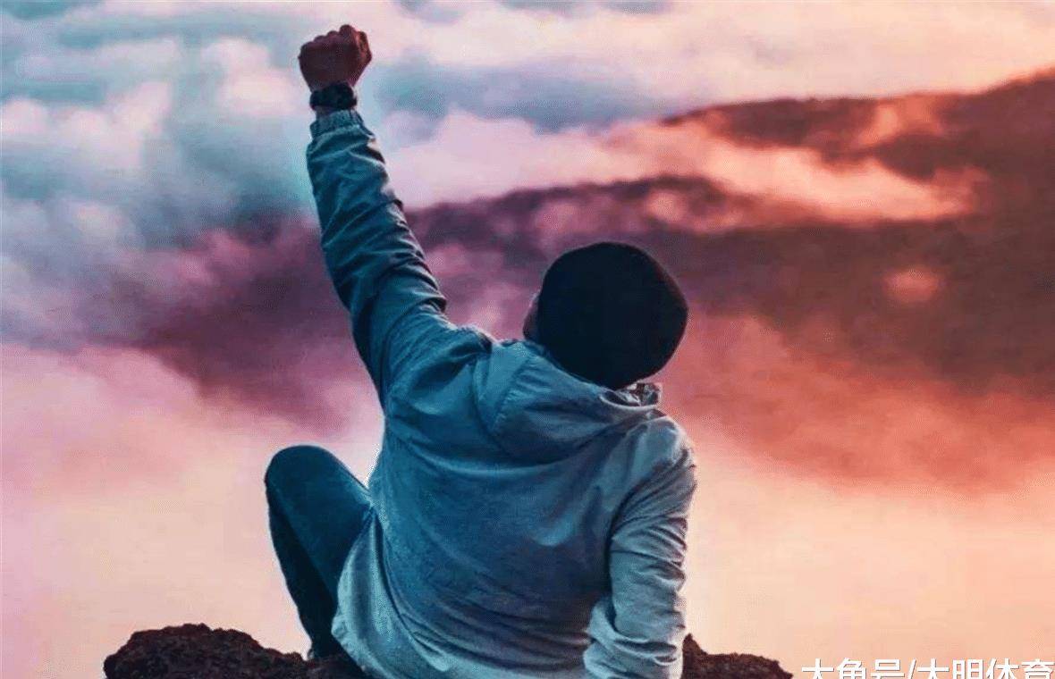 农村俗语:人穷不交三朋友,落难不求三种人,人在低谷不