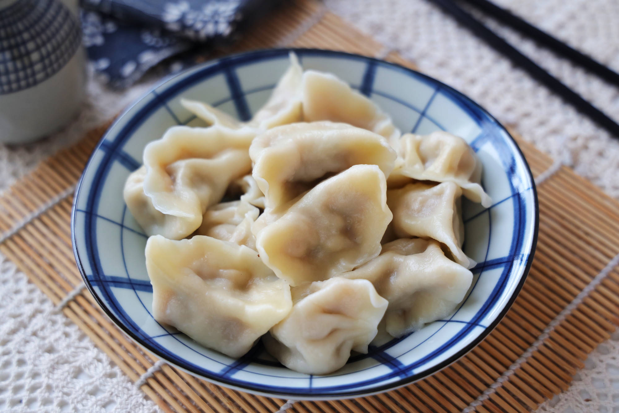 原创大葱猪肉饺子馅儿怎么调才好吃?北方地道的做法,味香料足真好吃