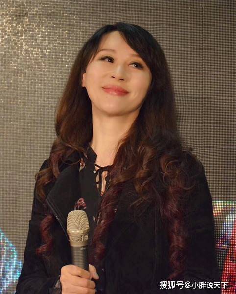 她就是李传缨的同事,国家一级演员,上海戏剧学院表演系教授刘婉玲.