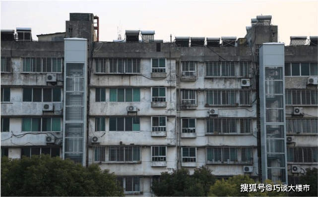 付费电梯共享电梯 6079cb9885c44b0bb9a60da78753a9fd.png