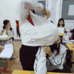 a7263838f2ba481b8e3dc281f83eae8b.gif