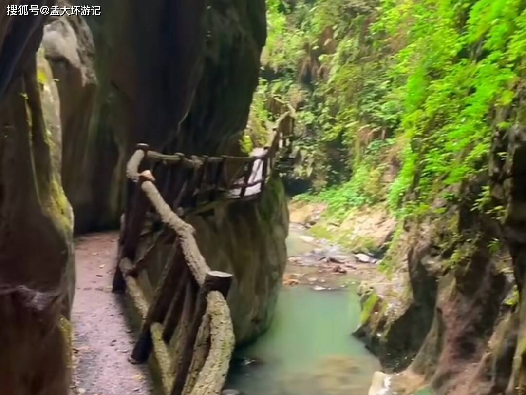 湖南张家界城南,鬼谷栈道和鬼谷峡洞,就是天上人间,错过太遗憾