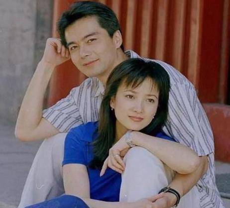 4任妻子都是當紅明星個比個漂亮，前妻是古典第一美人，現任是「小梅艷芳」 娛樂八卦吃瓜 第4张