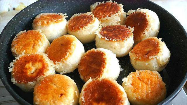 怎么做水煎包底子不硬 3201c92ace954c529006eb7b71dfc300.jpeg