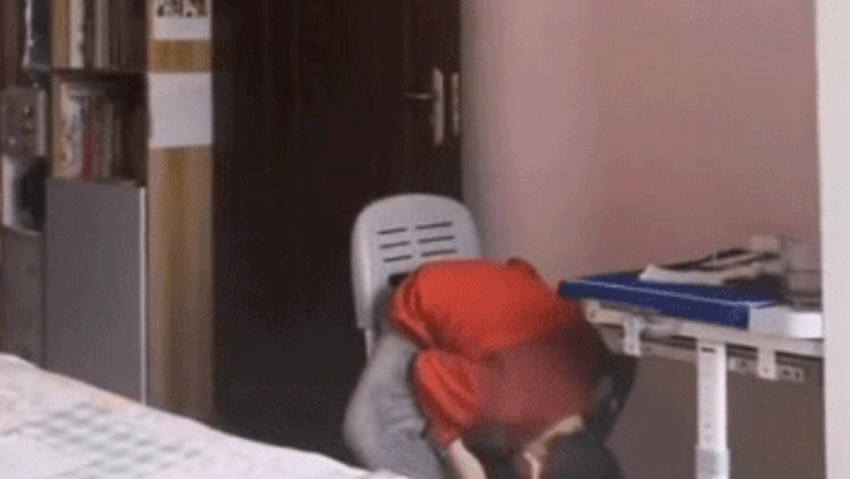 作业怎么写的视频 d3b466cdd32e41158644b7ec61e0af8c.png