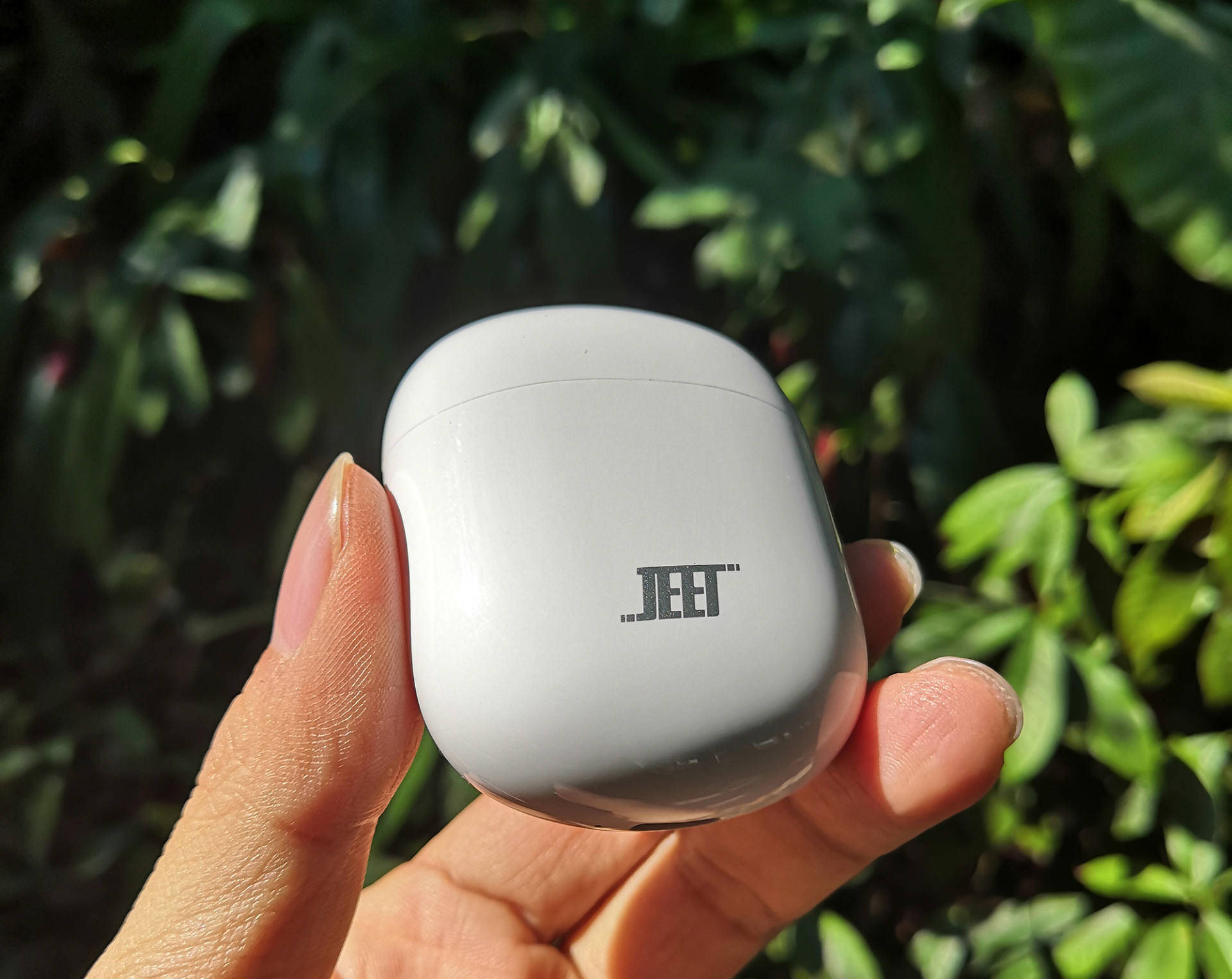 方面|精致圆润有点小特别，JEET ONE蓝牙耳机体验，性价比怎样?