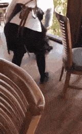 搞笑gif段子:〖14〗大哥:妹子你坐稳了啊!哥哥我要了!