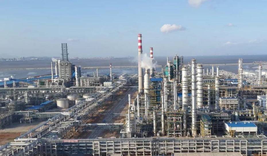泉港炼油厂GDP算泉州的吗_山东炼油厂(2)