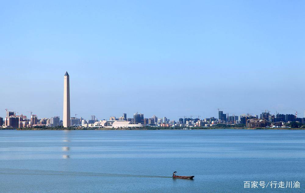 江西最让人羡慕的城市：有山有水有平原，市区人口即将突破150万