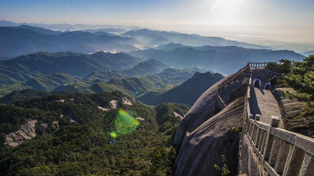 奔三年纪 来一场摆脱烦恼的天柱山之旅