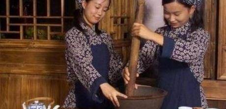 虚什么俗成语_成语故事简笔画(2)