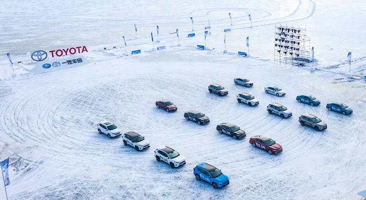 元宝淘|-40C,极寒海拉尔实测一汽丰田混动技术:冰滑弯,雪越野都可以