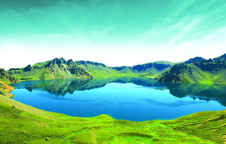 新疆旅游攻略（41）-新疆旅游景区景点关键字-新疆著名湖泊