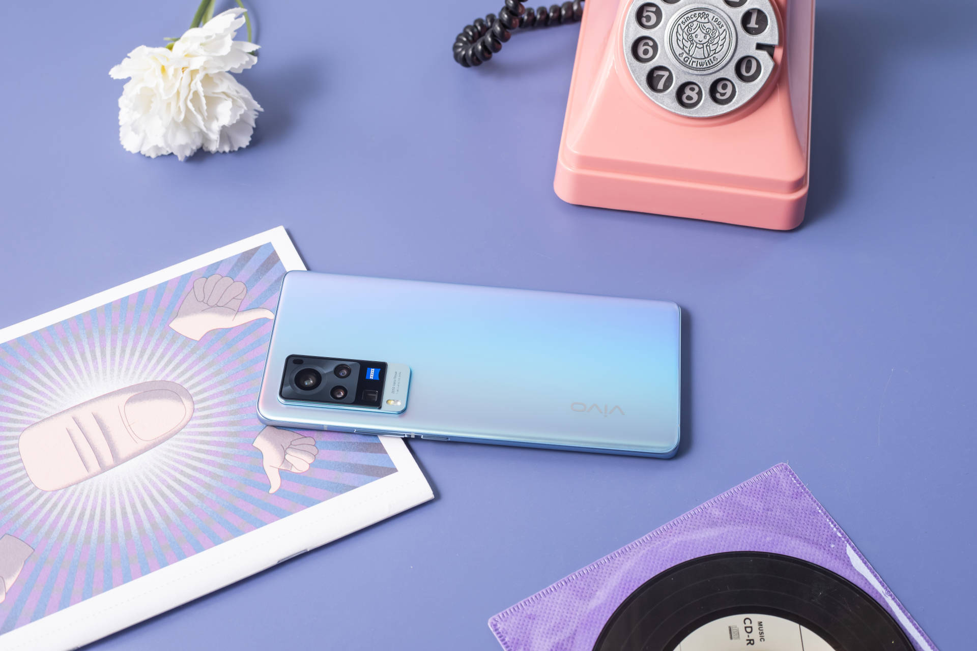 vivox60pro桌面壁纸,vivox60精美桌面壁纸 vivo x60 pro使用缎面ag磨砂工艺,体验更加舒适的握持手感