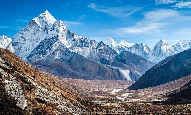 喜马拉雅山是“空心”的？青藏高原下面藏着一个怎样的神秘世界呢