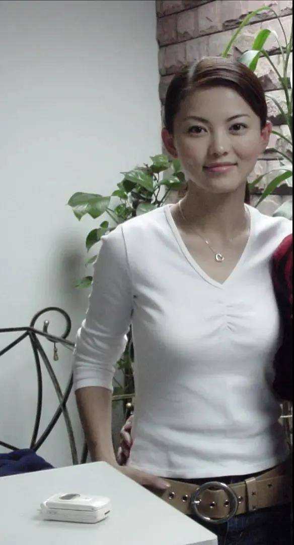 李湘才是快本元老，曾搭档多个主持，没有李湘