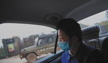 八达岭老虎咬人事件女子,如今找工作没人要,只因为一件事