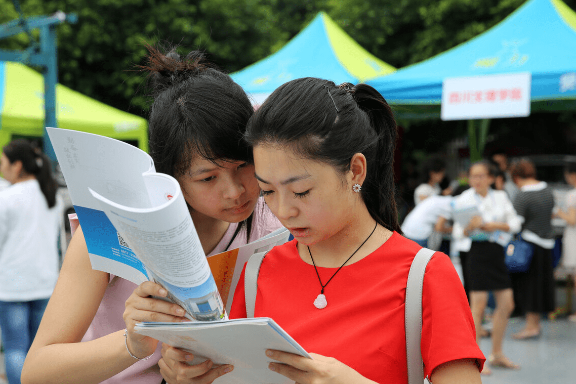 原创这所211大学还招专科生,毕业找工作优势大,低分考生有机会捡漏