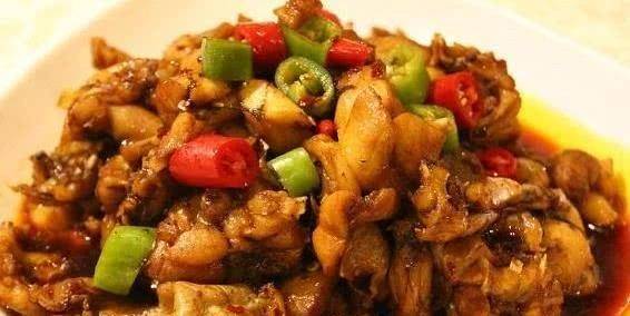 最简单的家常菜炒鸡 d5fc9a0a264a462783728393073aeaa4.jpeg