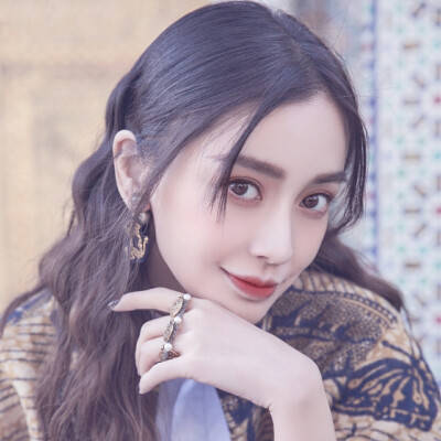一声晓明哥让黄晓明的事业再次沉入谷底杨颖到底图什么