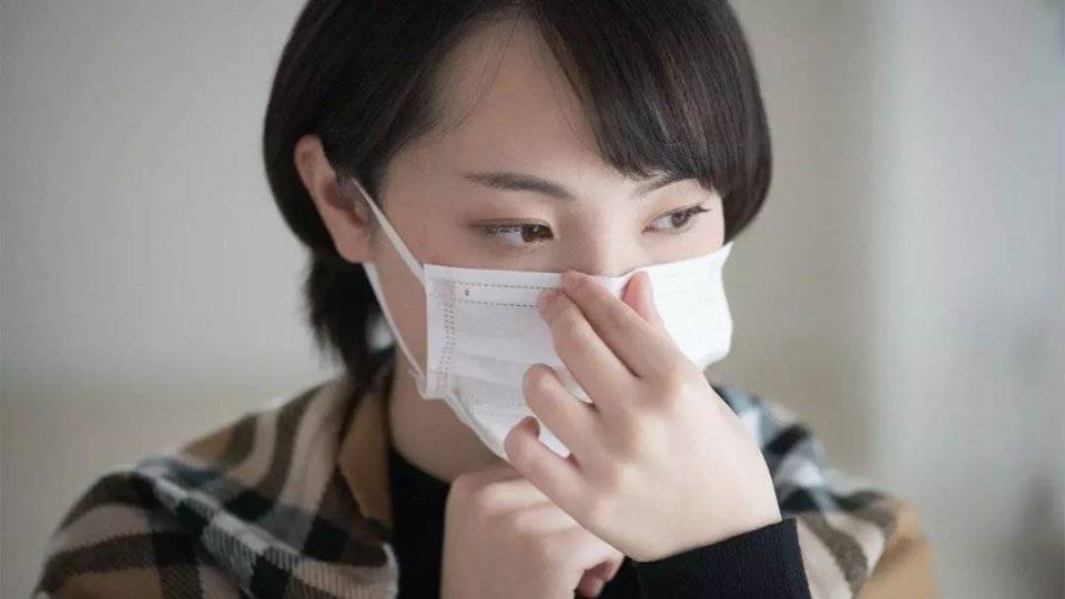 害人口罩_戴口罩的卡通图片