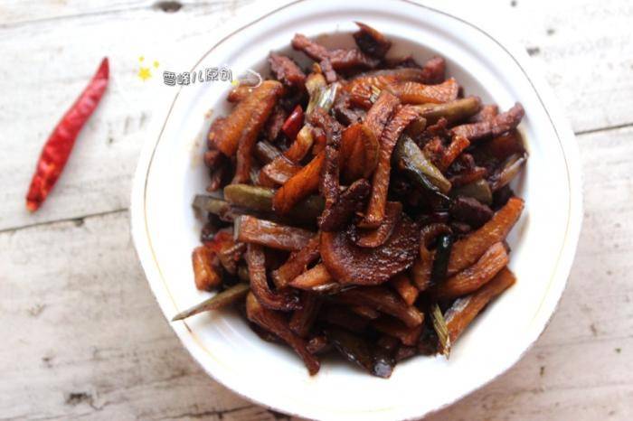 怎样晒萝卜干好吃还脆 e0ce4f784355471a89902f83c8367d0d.jpeg