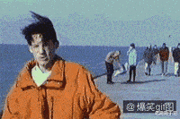 搞笑gif:帆船估计做梦都不会想到,自己有一天会在天空