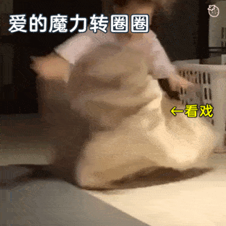 5岁女孩带着二胎妹妹爆红,圈粉100万人:一般人模仿不来!