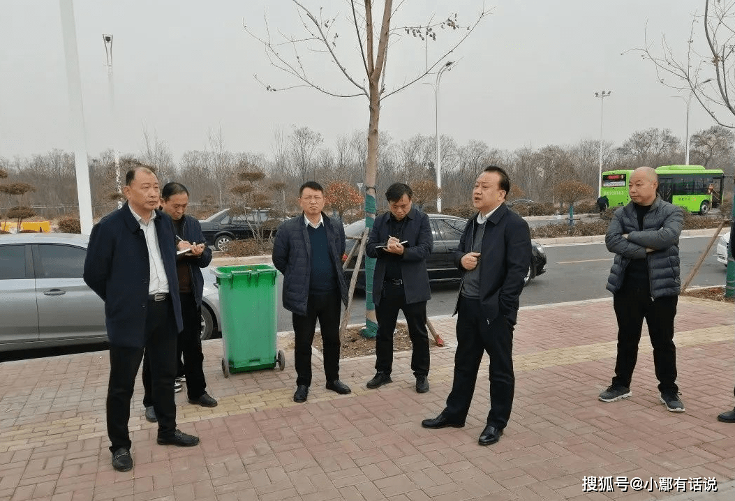 县政府副县长连松涛在高铁片区召开现场办公会