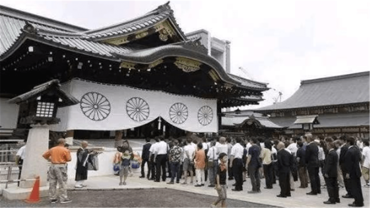 靖国神社供奉着蒋介石