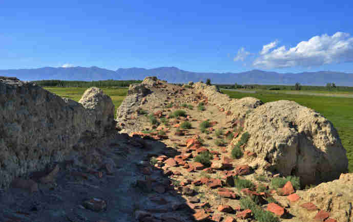 新疆旅游攻略51新疆旅游景区景点新疆古城古堡遗址