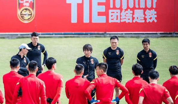 中国男足正式开展2021首期集训